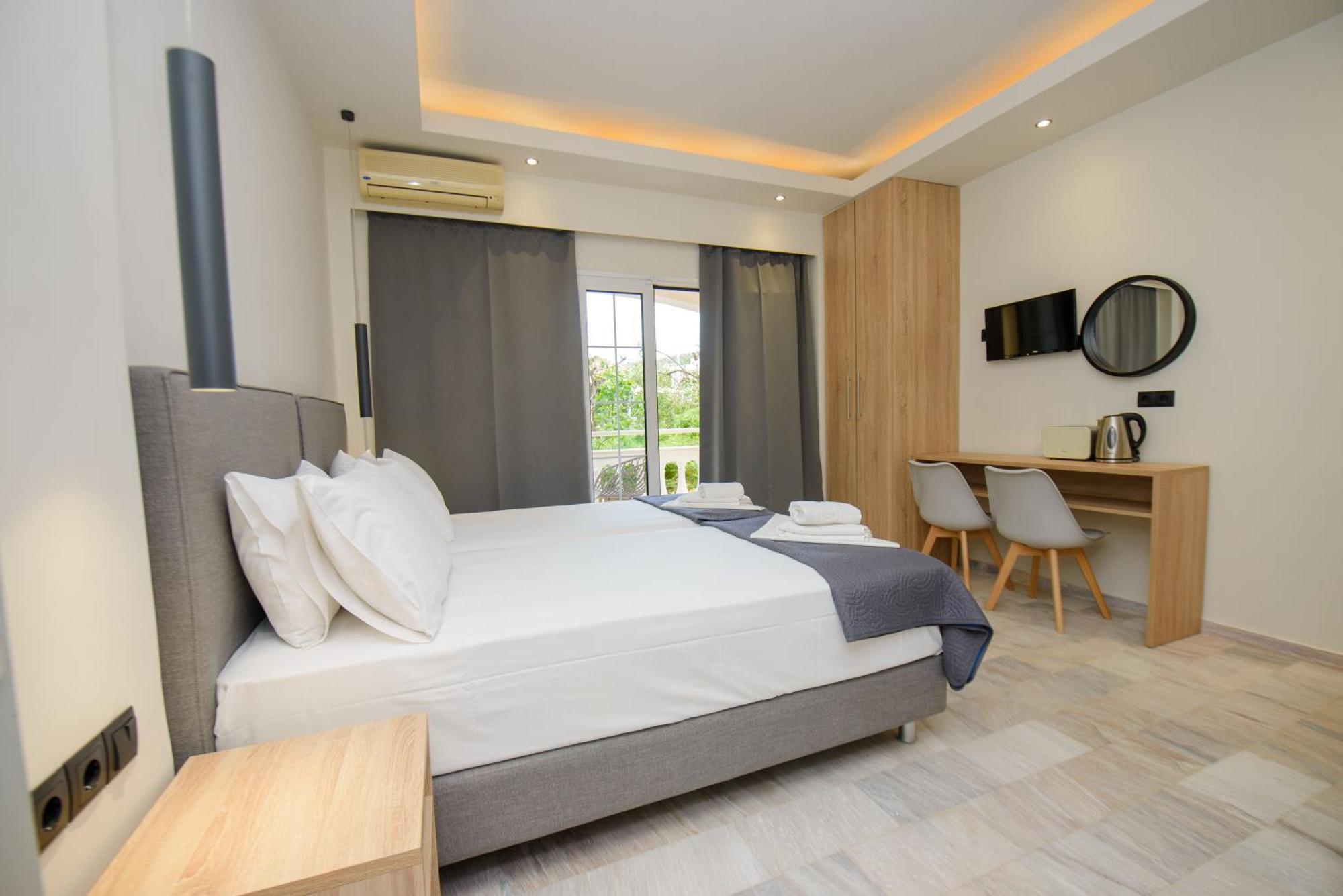 קאסיופי Saint Spiridon Hotel מראה חיצוני תמונה